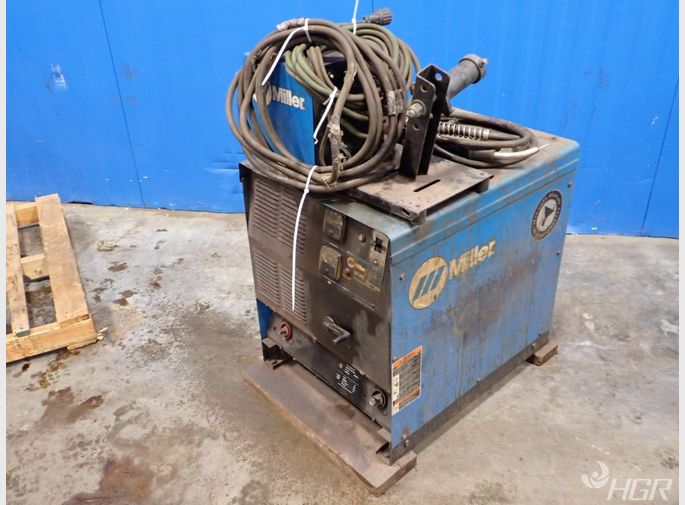 Miller Acdc Welding Power Source Wfeeder