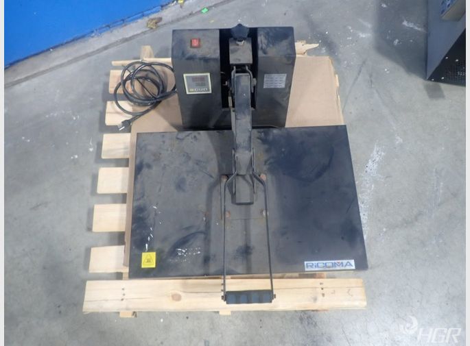 Ricoma Heat Press Machine