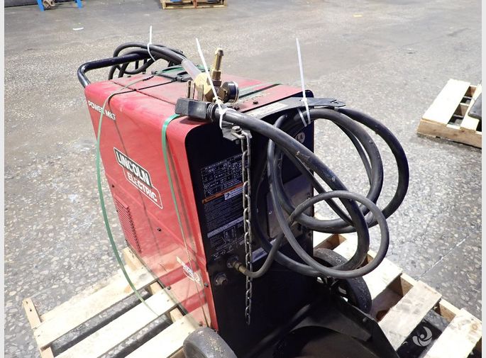 Used Lincoln Electric Welder | HGR Industrial Surplus