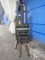 Clark Electric Straddle Lift