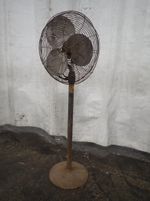  Pedestal Fan