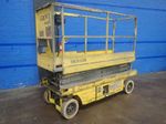 Grove Grove Sm2632bf Scissor Lift