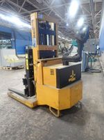 Big Joe Electric Straddle Lift