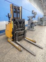 Big Joe Electric Straddle Lift