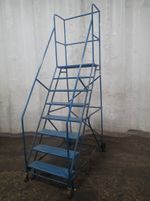  Portable Stairs