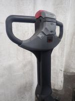 Raymond Electric Straddle Lift