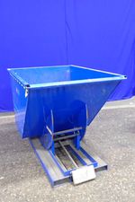 Vestil Self Dumping Hopper