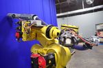 Fanuc Fanuc R2000ib 210f Robot W Controller