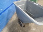 Toter Wheelbarrow