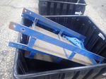  Trays