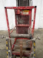 Mayville Engineering Mayville Engineering 24dhandyman Platform Reach Lift