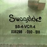 Swagelok 2lb Assorted Swagelok Fittingsnutskits As Shown 