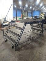  Portable Stairs