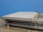  Pneumatic Lift Table