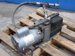  Vacuum Pump