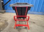 Rubbermaid Hopper
