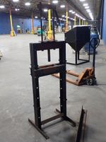 Wisdom 12 Ton Shop Press