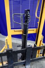 Northern Industrial Manual Stacker