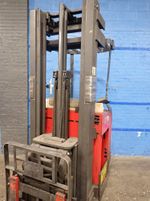 Raymond Raymond Easi Electric Straddle Lift