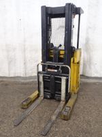 Yale Yale Nr040adns24te091 Electric Straddle Lift