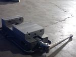 Kurt Manufacturing Co 8 Machine Vise
