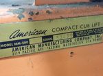 American Mfg Co Compact Cub Lift