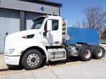 Peterbilt 2016 Peterbilt Semi Truck