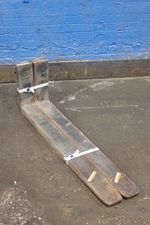  Forklift Forks
