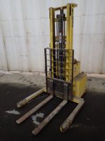 Big Joe Electric Straddle Lift