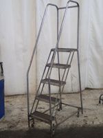  Portable Step Ladder 