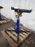 Westward Telescoping Transmission Jack