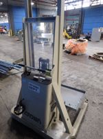 Crown Crown 20bse Electric Straddle Lift