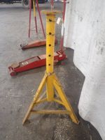  Trailer Stabilizing Jack