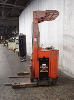 Raymond Electric Straddle Lift