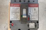 Ge Industrial Solutions Circuit Breaker