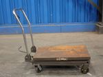  Hydraulic Table Cart