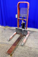 Lee Engineering Co Straddle Lift