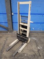 Big Joe Electric Straddle Lift