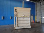 General Hydraulics Vertical Baler
