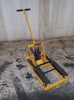 Central Hydraulics Hydraulic Atvmotorcycle Lift