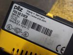 Pilz 8 Digital Output Control