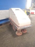 Tennant Tennant 465 Floor Scrubber