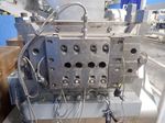  Extruder