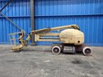 Grove Manlift