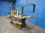 Grove Mfg Man Lift