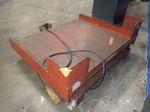  Pneumatic Lift Table