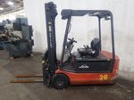 Linde Electric Forklift