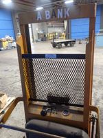 Big Joe Electric Platform Lift