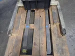 Crown Crown 20mt Straddle Lift