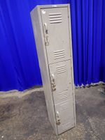  Locker